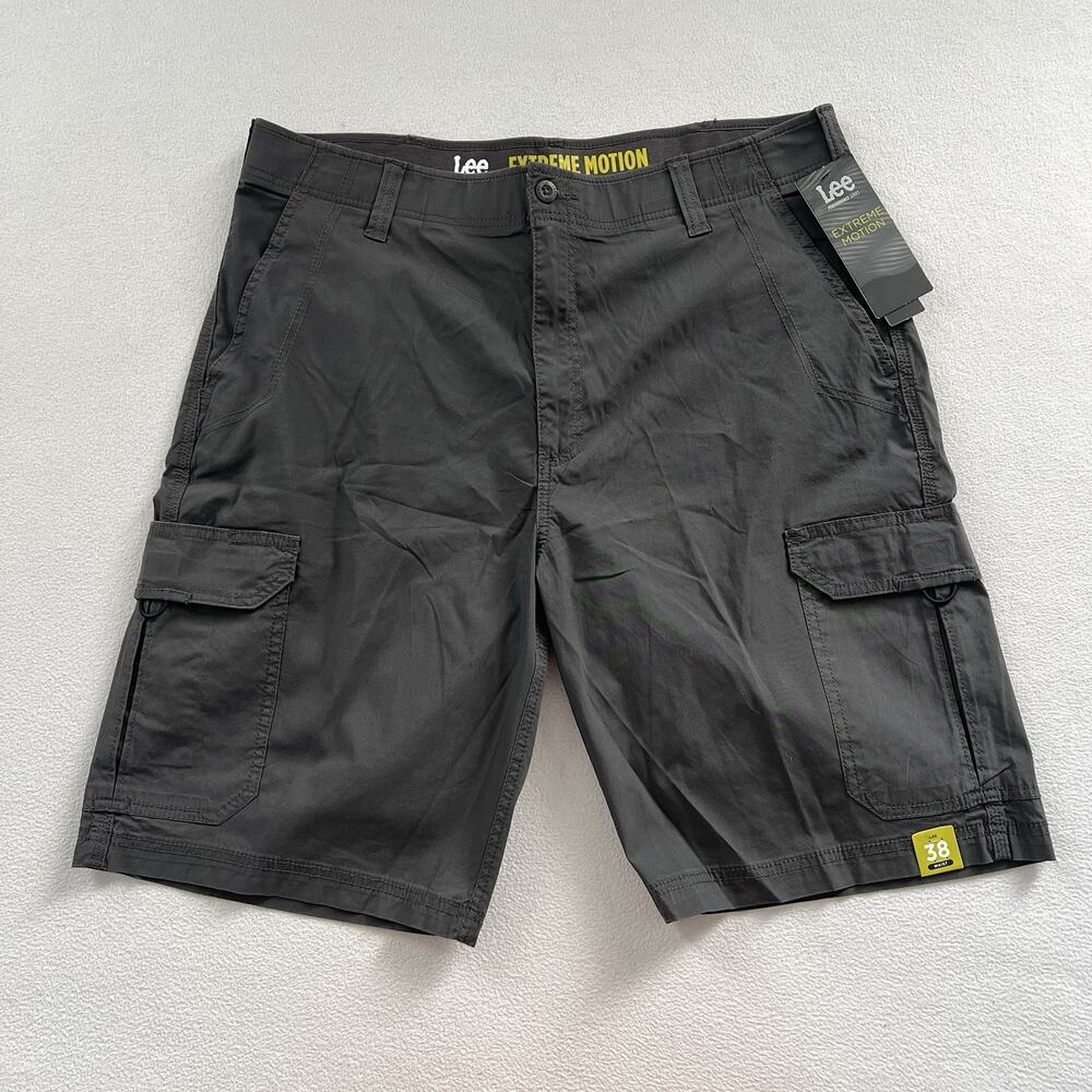 NWT Lee Men Anthracite Dark Gray Extreme Motion Crossroad Cargo Short 2187020 38